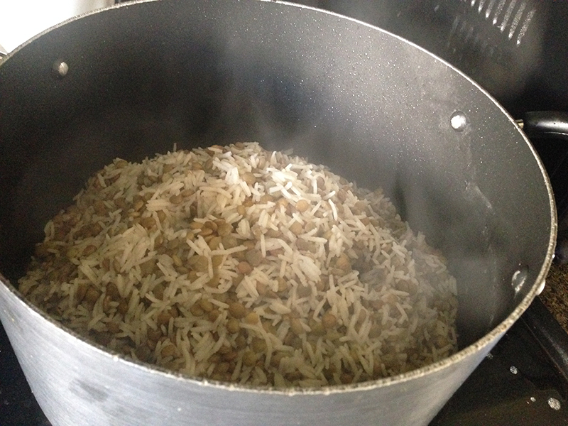 steaming lentil rice