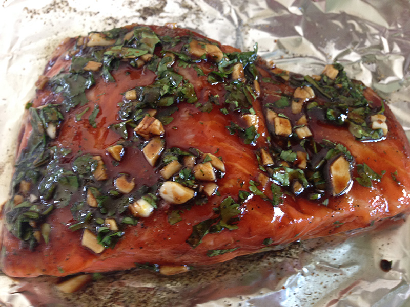 Salmon with pomegranate syrup